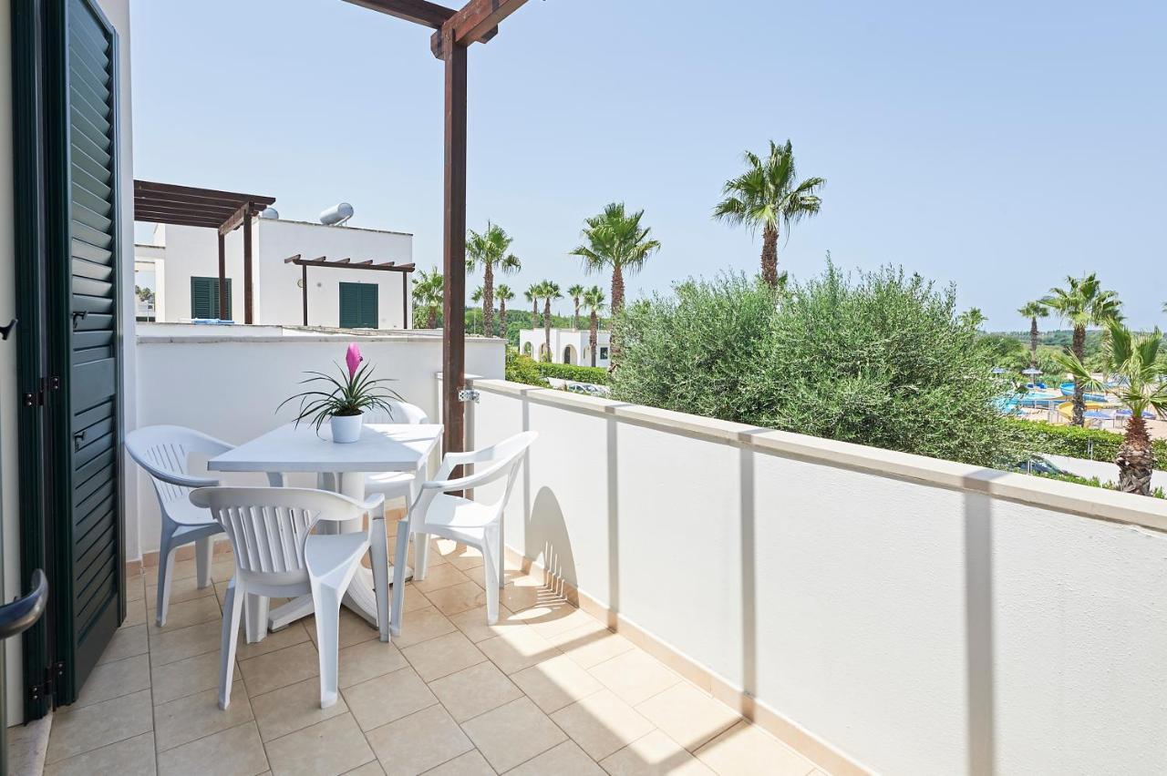 Alba Azzurra - CDSHotels Torre dell'Orso Kültér fotó