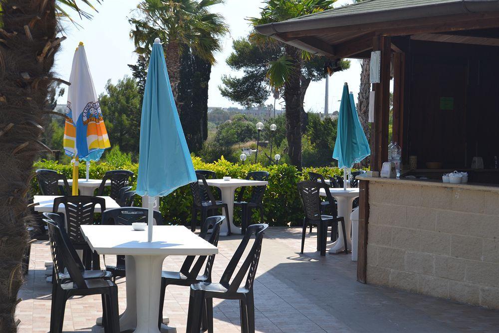 Alba Azzurra - CDSHotels Torre dell'Orso Kültér fotó