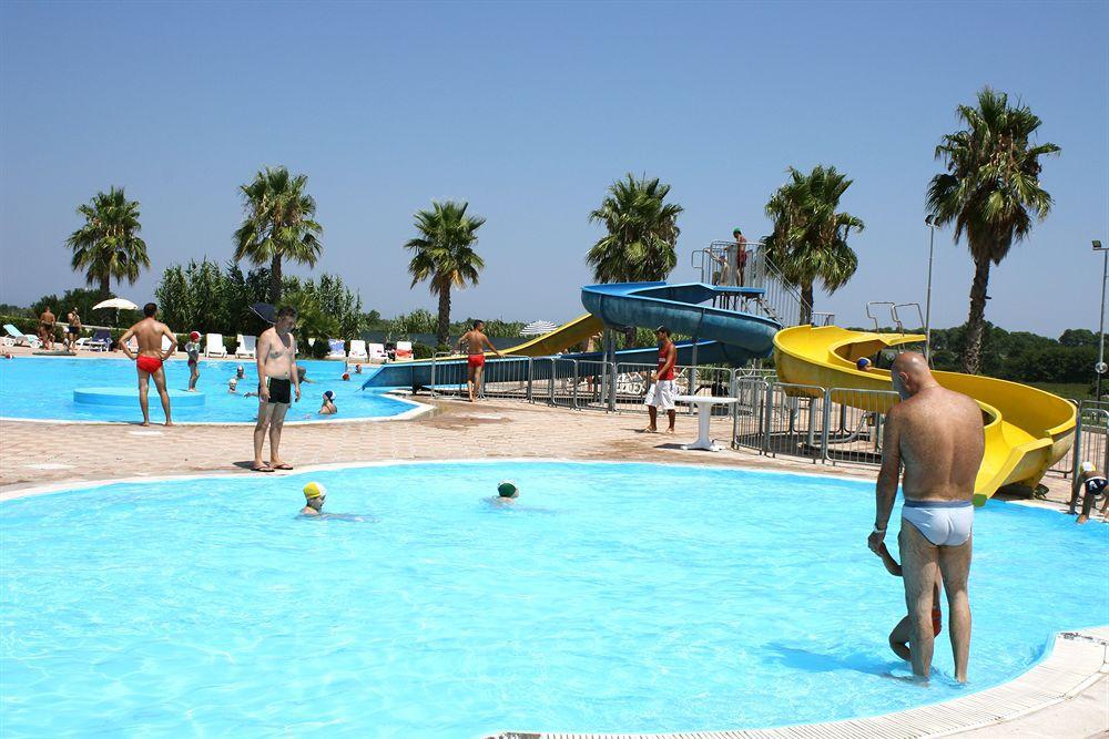 Alba Azzurra - CDSHotels Torre dell'Orso Kültér fotó