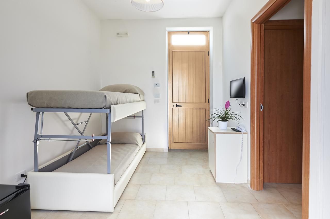 Alba Azzurra - CDSHotels Torre dell'Orso Kültér fotó